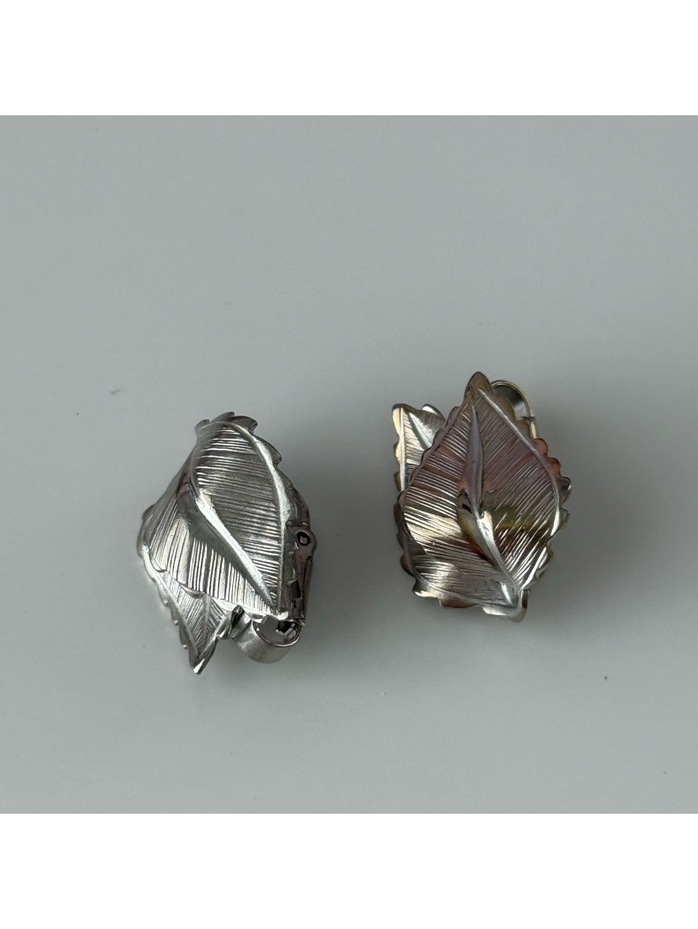 Vintage Giovanni Silver Leaf Clip-On Earrings